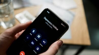 customer support phone line